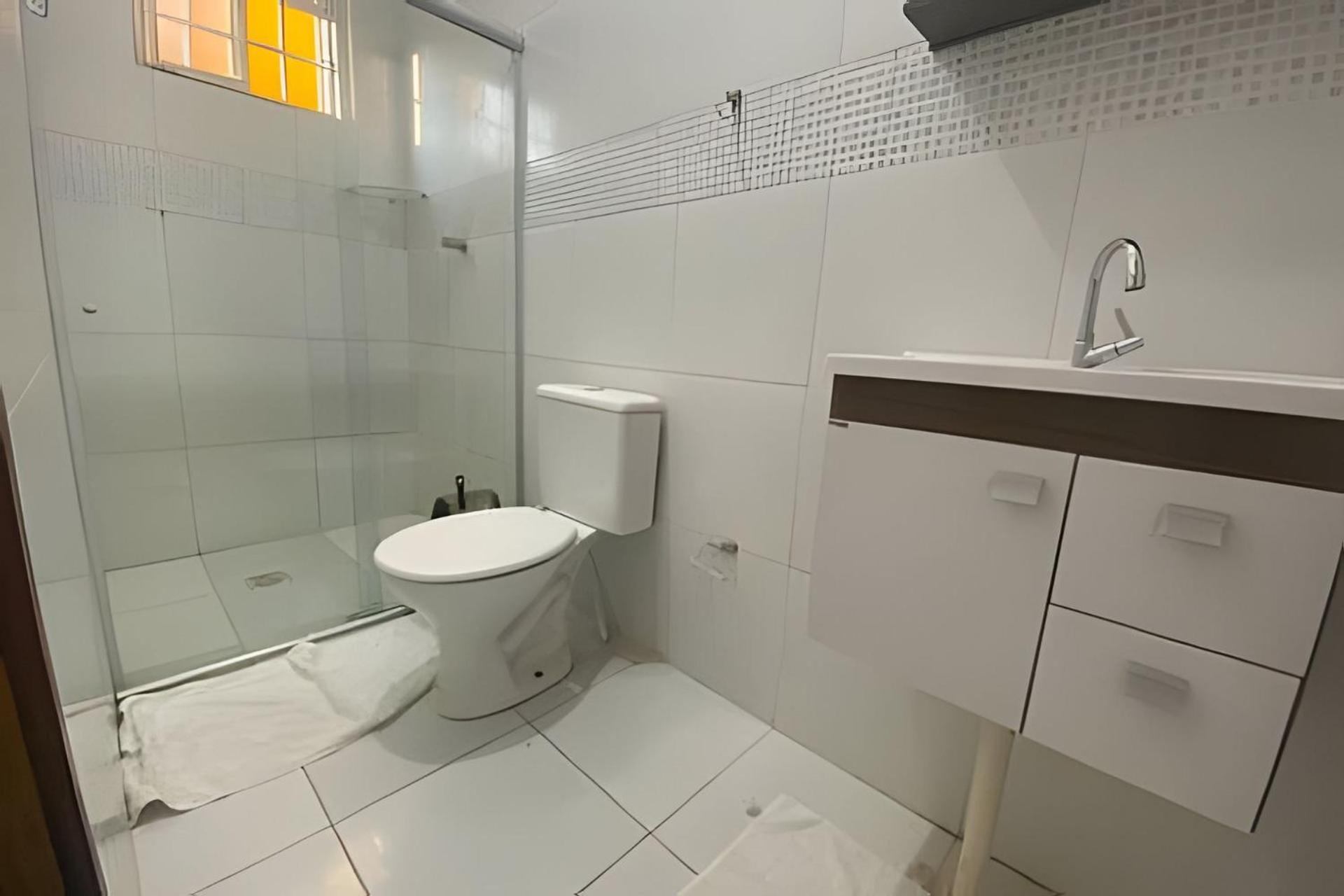 Prox. Ao Shopping, Para 10 Pessoas, Ar Condicionado E Garagem Petrolina Bagian luar foto