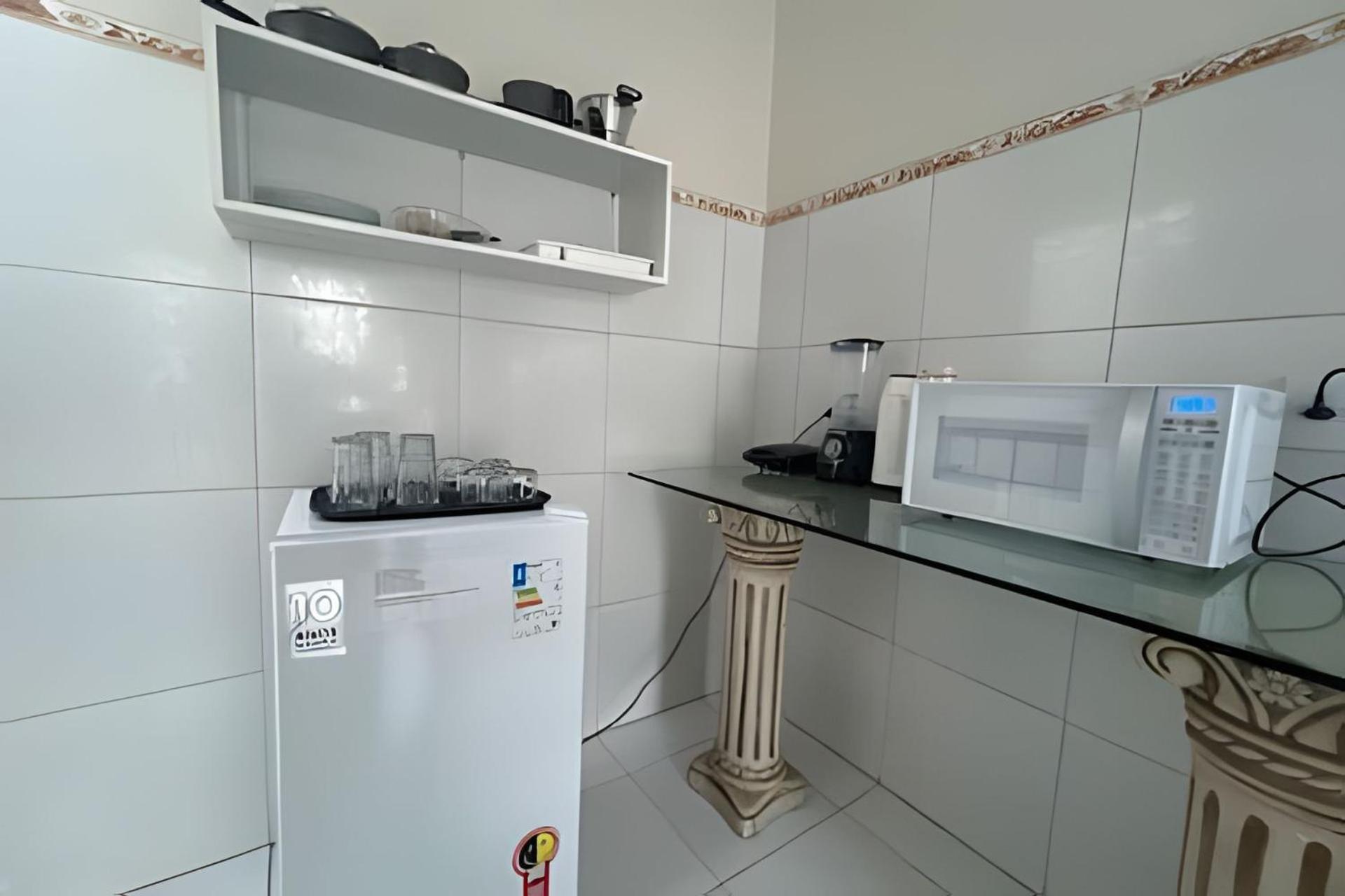 Prox. Ao Shopping, Para 10 Pessoas, Ar Condicionado E Garagem Petrolina Bagian luar foto